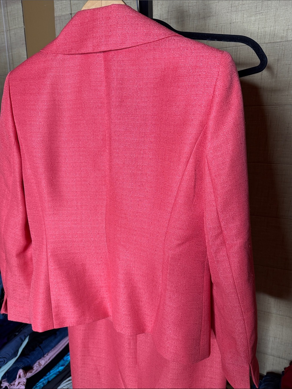 Le Suit Coral Pink 2-Piece Skirt Suit Set Size 6 Career Office - Picture 8 of 13